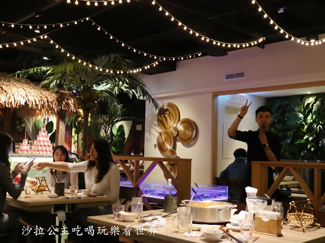 中山火鍋/一秒到南洋『泰滾泰式火鍋(南京店)』撈蝦擂台/捷運松江南京站 43 中山火鍋/一秒到南洋『泰滾泰式火鍋(南京店)』撈蝦擂台/捷運松江南京站