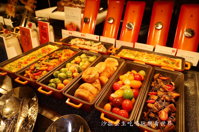鼎泰豐進駐飯店吃到飽【香格里拉台北遠東國際大飯店-遠東Café】強勢回歸.Buffet 32 鼎泰豐進駐飯店吃到飽【香格里拉台北遠東國際大飯店-遠東Café】強勢回歸.Buffet