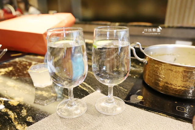 台北火鍋首選、約會餐廳『二本松涮涮屋』日本宮崎和牛、萬丹紅豆鍋餅、捷運大安站 12 台北火鍋首選、約會餐廳『二本松涮涮屋』日本宮崎和牛、萬丹紅豆鍋餅、捷運大安站