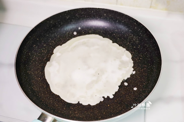 食譜『粉漿蛋餅』懷念古早味蛋餅的味道/滿滿蔥花香 4 食譜『粉漿蛋餅』懷念古早味蛋餅的味道/滿滿蔥花香