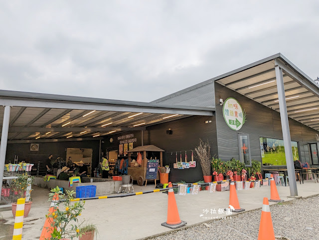 宜蘭親子景點『初咪體驗農場』拔三星蔥、、抓泥鰍、DIY創意蔥麵包體驗、沙坑 2 宜蘭親子景點『初咪體驗農場』拔三星蔥、、抓泥鰍、DIY創意蔥麵包體驗、沙坑