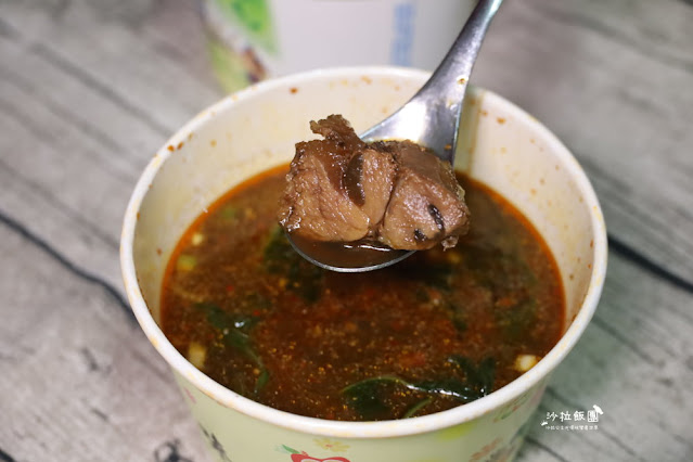 士林巷弄道地川味麵食『川鋪子28號』重慶小麵、麻辣牛肉麵,辣得過癮 9 士林巷弄道地川味麵食『川鋪子28號』重慶小麵、麻辣牛肉麵,辣得過癮