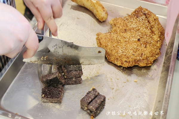天母人氣美食『維縈家鄉碳烤雞排』士林夜市排隊小吃/天母市集對面 7 天母人氣美食『維縈家鄉碳烤雞排』士林夜市排隊小吃/天母市集對面