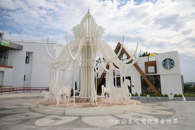 春節走春穿梭星巴克特色門市