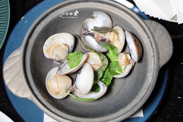 台北最難訂吃到飽島語自助餐廳,晚餐爽吃四小時,假日還送半隻龍蝦 82 台北最難訂吃到飽島語自助餐廳,晚餐爽吃四小時,假日還送半隻龍蝦