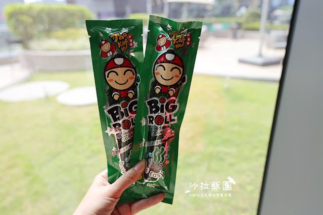 台北吃到飽『泰市場海鮮自助餐廳』天使紅蝦、甜蝦、干貝、極厚蝦餅、泰式奶茶通通吃到飽