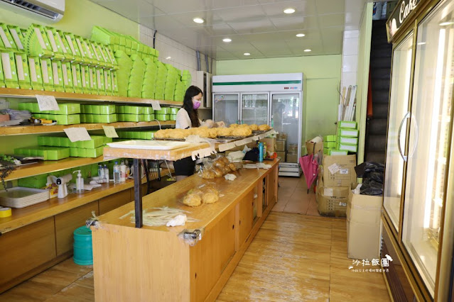 芋泥餡太厚!萬里芋頭乳凍蛋糕人氣必朝聖,超欠吃米琪淋乳凍蛋糕 4 芋泥餡太厚!萬里芋頭乳凍蛋糕人氣必朝聖,超欠吃米琪淋乳凍蛋糕