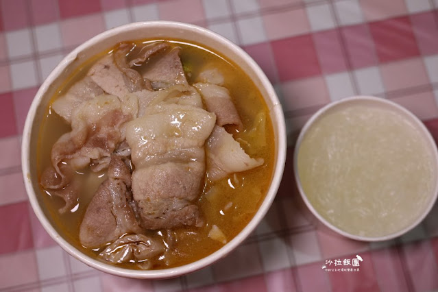 士林新開幕小火鍋『鍋老師台式國民鍋』多種特殊湯底 21 士林新開幕小火鍋『鍋老師台式國民鍋』多種特殊湯底