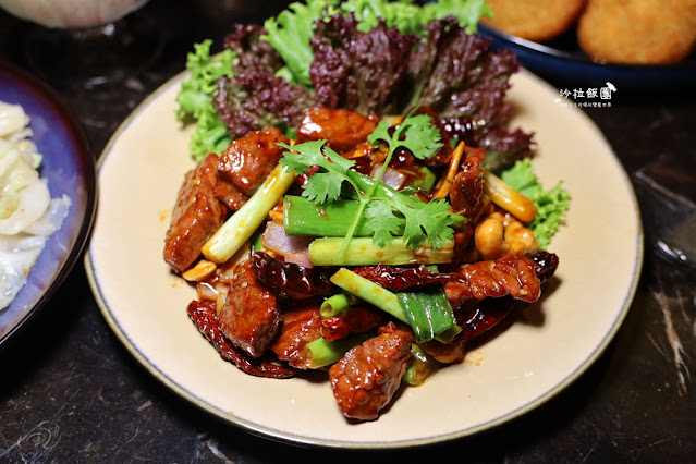 台北聚餐餐廳推薦法式靈魂的泰式餐酒館『CHUNSHEN泰殿』必吃超狂活火山排骨