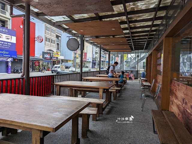 桃園牛肉麵吃到飽『呷飽牛肉麵南平店』加麵加湯免費,豆花、咖啡飲料無限供應 5 桃園牛肉麵吃到飽『呷飽牛肉麵南平店』加麵加湯免費,豆花、咖啡飲料無限供應