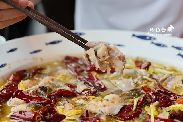 西門町美食『刁民酸菜魚西門中華店』生意超好的酸菜魚店 14 西門町美食『刁民酸菜魚西門中華店』生意超好的酸菜魚店