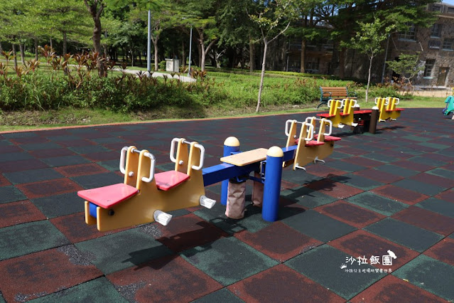 士林景點宇宙探險共融公園『美崙公園』不二良小鼠巨型公仔.溜滑梯.溜冰場 13 士林景點宇宙探險共融公園『美崙公園』不二良小鼠巨型公仔.溜滑梯.溜冰場