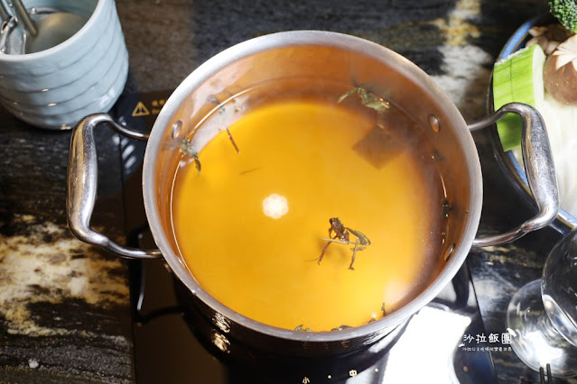 台北火鍋首選、約會餐廳『二本松涮涮屋』日本宮崎和牛、萬丹紅豆鍋餅、捷運大安站 13 台北火鍋首選、約會餐廳『二本松涮涮屋』日本宮崎和牛、萬丹紅豆鍋餅、捷運大安站