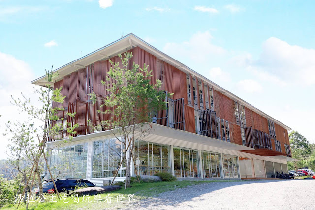 南投IG人氣咖啡『蠻荒咖啡』白色簡約玻璃木造屋/日月潭網美咖啡.菜單 2 南投IG人氣咖啡『蠻荒咖啡』白色簡約玻璃木造屋/日月潭網美咖啡.菜單