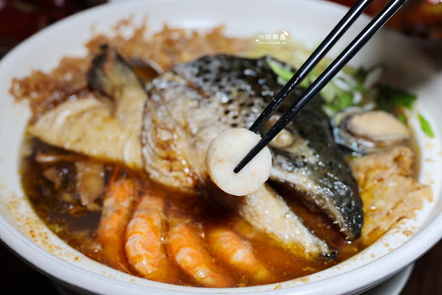 年菜推薦『田言小館』外帶年菜金牌脆皮雞、上湯鮑魚佛跳牆、霸氣海鮮羹 32 年菜推薦『田言小館』外帶年菜金牌脆皮雞、上湯鮑魚佛跳牆、霸氣海鮮羹