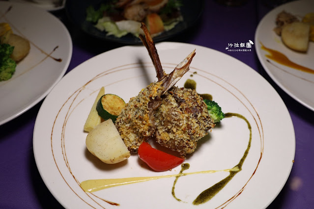 最新星空露營車『自然風情景觀渡假民宿』3000坪超大草坪小孩放電好地方 90 最新星空露營車『自然風情景觀渡假民宿』3000坪超大草坪小孩放電好地方