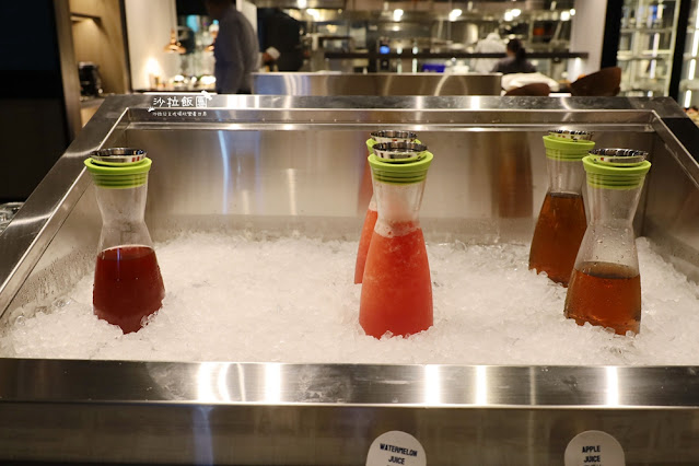 新北吃到飽『八里福朋喜來登酒店The Mesh Kitchen自助餐廳』干貝、鮑魚、和牛牛肉湯讓你吃飽飽 57 新北吃到飽『八里福朋喜來登酒店The Mesh Kitchen自助餐廳』干貝、鮑魚、和牛牛肉湯讓你吃飽飽