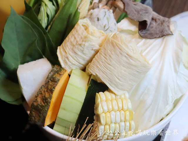 新竹竹北鍋物推薦/ 海鮮火鍋『堺坊涮涮鍋』純血和牛獨賣/有機農場直送蔬果/竹北宅配火鍋 17 新竹竹北鍋物推薦/ 海鮮火鍋『堺坊涮涮鍋』純血和牛獨賣/有機農場直送蔬果/竹北宅配火鍋