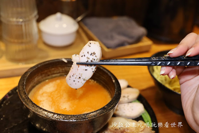 排隊像掉到水裡都要排加麵不加價『隱家拉麵』士林美食推薦、捷運士林站 26 排隊像掉到水裡都要排加麵不加價『隱家拉麵』士林美食推薦、捷運士林站