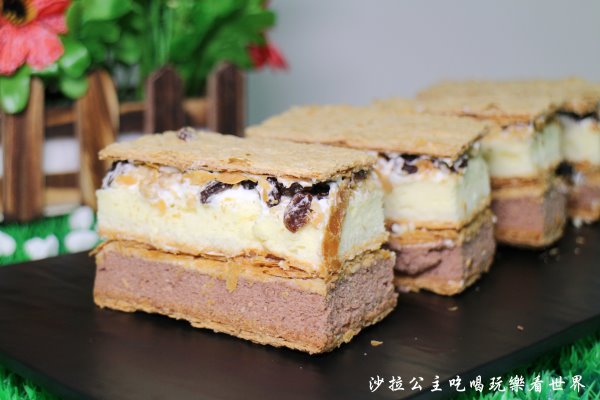 鮮食家網路線上購物/宅配/桃園大溪人氣伴手禮『大溪拿破崙派』淡水老街人氣雙寶-杏仁酥、馬卡龍