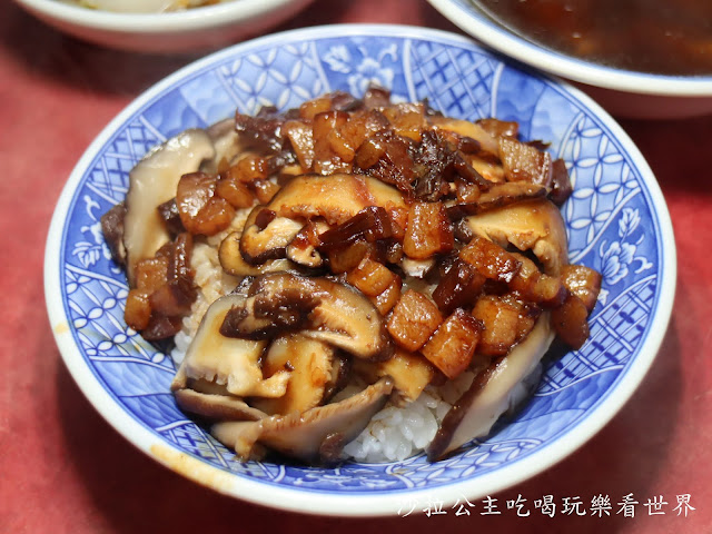 2020必比登推薦夜市街頭小吃『小王煮瓜(小王清湯瓜仔肉)』萬華華西街夜市人氣美食/老店 15 2020必比登推薦夜市街頭小吃『小王煮瓜(小王清湯瓜仔肉)』萬華華西街夜市人氣美食/老店