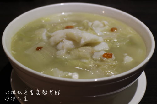 IMG_9822.JPG IMG_9822.JPG