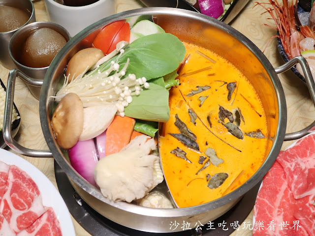 東區火鍋/牛舌火鍋『忻殿堂南洋叻沙鍋物』台灣唯一創新叻沙海鮮粥/日式料理等級海鮮/菜單/捷運忠孝復興站 12 東區火鍋/牛舌火鍋『忻殿堂南洋叻沙鍋物』台灣唯一創新叻沙海鮮粥/日式料理等級海鮮/菜單/捷運忠孝復興站