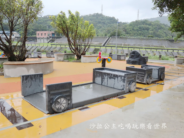 【木柵特色公園】道南河濱共融式遊戲區『火車主題親子公園』北市最大 2 【木柵特色公園】道南河濱共融式遊戲區『火車主題親子公園』北市最大