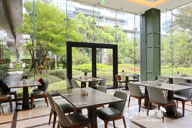 台北最美buffet推出平日四人同行一人免費,海味狂饗夏日海鮮季開跑了 4 台北最美buffet推出平日四人同行一人免費,海味狂饗夏日海鮮季開跑了