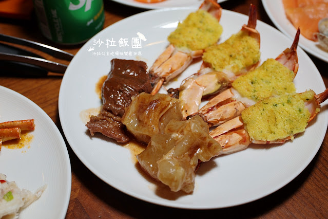 Buffet結合火鍋,業界唯一中、西、日式吃到飽『三德大飯店』天使紅蝦、生蠔、牛排無限點 143 Buffet結合火鍋,業界唯一中、西、日式吃到飽『三德大飯店』天使紅蝦、生蠔、牛排無限點