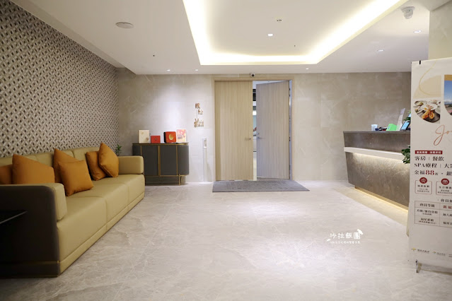 高雄住宿『福容徠旅高雄』IKEA主題房，捷運出口超方便