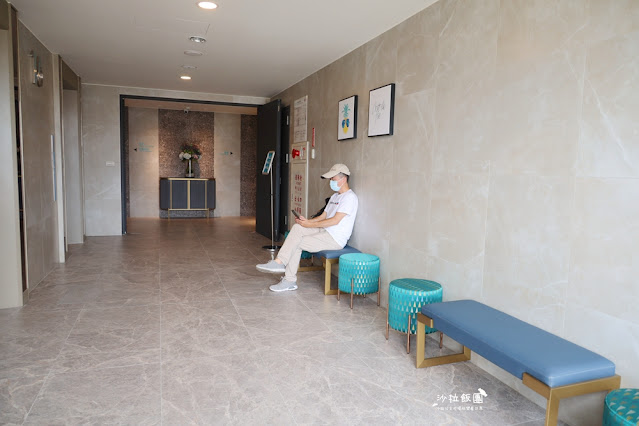 高雄住宿『福容徠旅高雄』IKEA主題房，捷運出口超方便