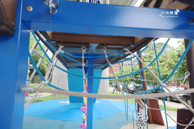 龍舟遊戲場、端午節主題公園，捷運線形公園劍潭段、台北特色公園