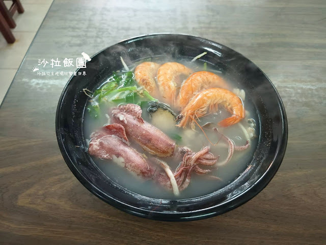 雙溪車站美食『新鮮煮』澎派海鮮麵、小卷、鮑魚 8 雙溪車站美食『新鮮煮』澎派海鮮麵、小卷、鮑魚