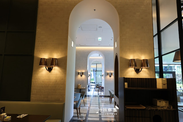 台北最美buffet推出平日四人同行一人免費,海味狂饗夏日海鮮季開跑了 3 台北最美buffet推出平日四人同行一人免費,海味狂饗夏日海鮮季開跑了