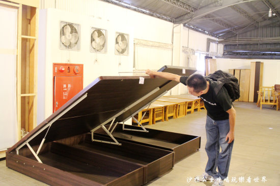 IMG_7074.JPG IMG_7074.JPG