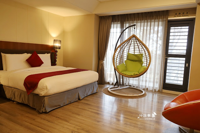 最新星空露營車『自然風情景觀渡假民宿』3000坪超大草坪小孩放電好地方 119 最新星空露營車『自然風情景觀渡假民宿』3000坪超大草坪小孩放電好地方