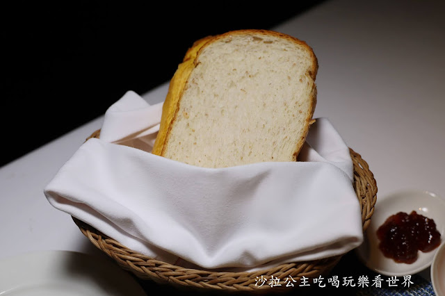 台北住宿推薦『歐華酒店』體驗南法風情.免費接駁至景點.花博公園旁 56 台北住宿推薦『歐華酒店』體驗南法風情.免費接駁至景點.花博公園旁