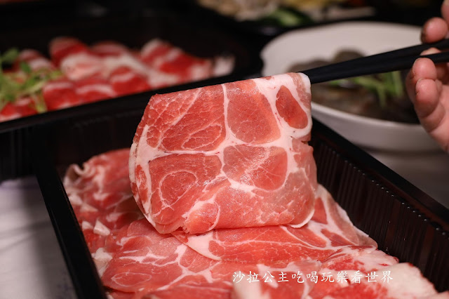 飽胃站外帶呷飽分享餐加贈1斤肉.飽到天靈蓋『肉多多火鍋』新北.桃園免費外送/自取免下車 28 飽胃站外帶呷飽分享餐加贈1斤肉.飽到天靈蓋『肉多多火鍋』新北.桃園免費外送/自取免下車