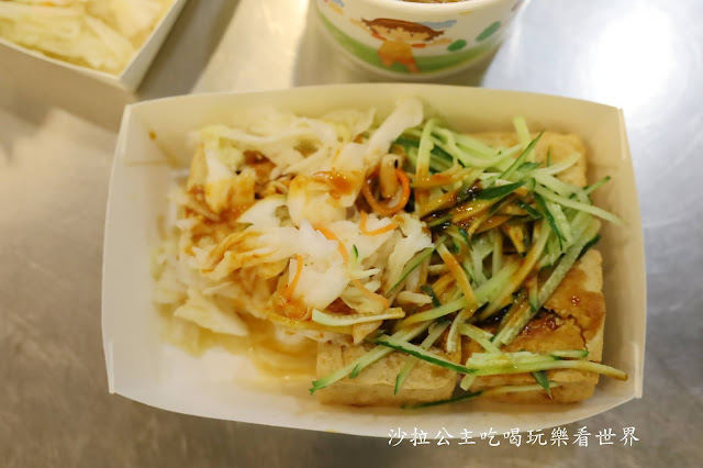 逢甲夜市美食推薦『一心素食臭豆腐』麵線 9 逢甲夜市美食推薦『一心素食臭豆腐』麵線