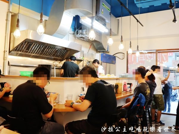 IMG_2779.JPG IMG_2779.JPG