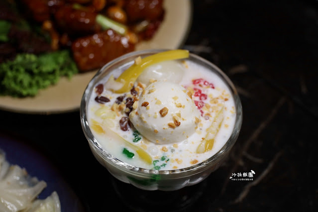 台北聚餐餐廳推薦法式靈魂的泰式餐酒館『CHUNSHEN泰殿』必吃超狂活火山排骨